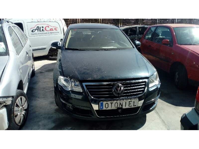 VOLKSWAGEN PASSAT BERLINA (3C2)