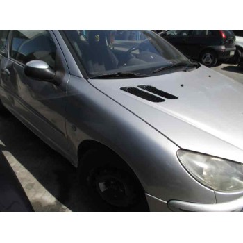 peugeot 206 berlina del año 2002