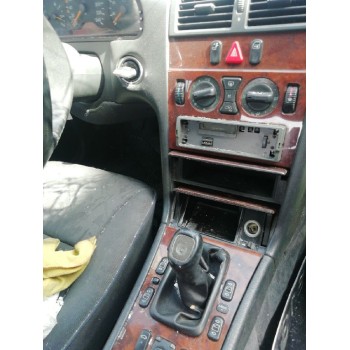 mercedes-benz clase e (w210) berlina del año 1998