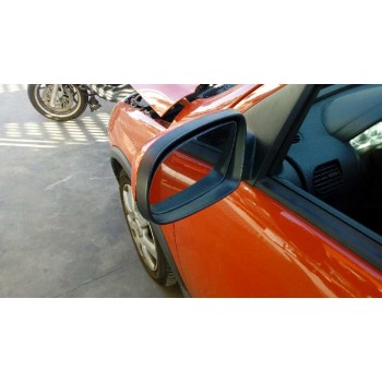 opel corsa c del año 2006