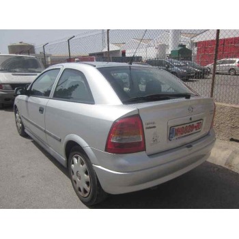 opel astra g berlina del año 1998
