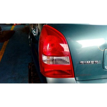 nissan primera berlina (p12) del año 2002