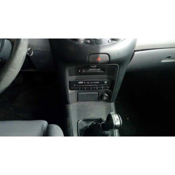 nissan primera berlina (p12) del año 2002