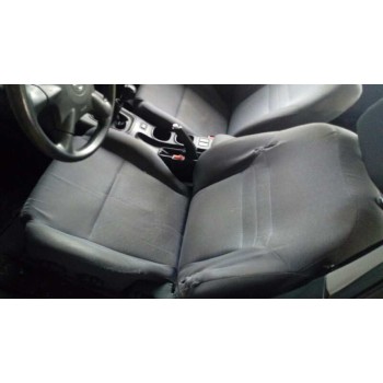 nissan primera berlina (p12) del año 2002