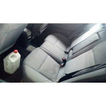 nissan primera berlina (p12) del año 2002