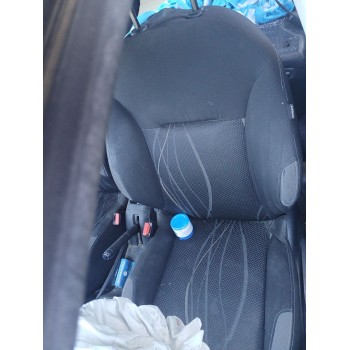 peugeot 208 i (ca_, cc_) del año 2013