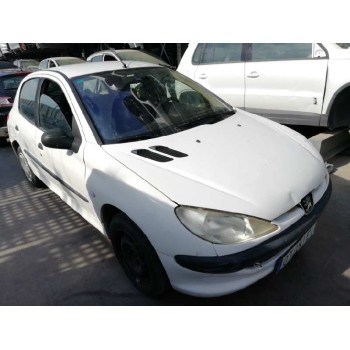 PEUGEOT 206 BERLINA