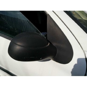 peugeot 206 berlina del año 2002