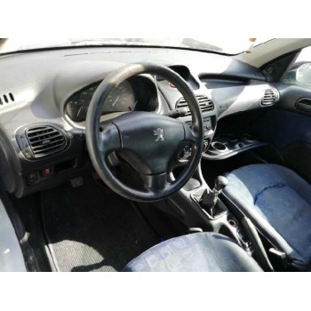 peugeot 206 berlina del año 2002