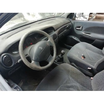 renault megane i fase 2 berlina (ba0) del año 2002