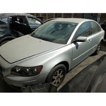 volvo s40 berlina del año 2005