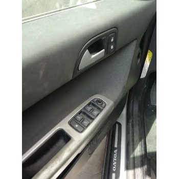 volvo s40 berlina del año 2005