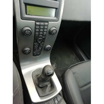 volvo s40 berlina del año 2005