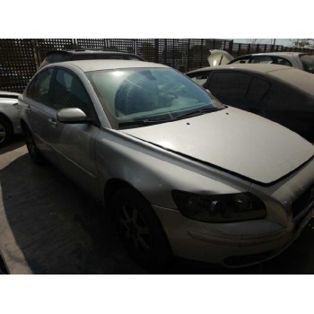 volvo s40 berlina del año 2005