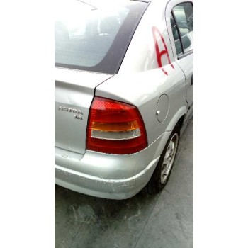 opel astra g berlina del año 2001