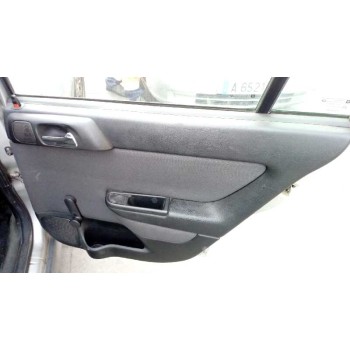 opel astra g berlina del año 2001