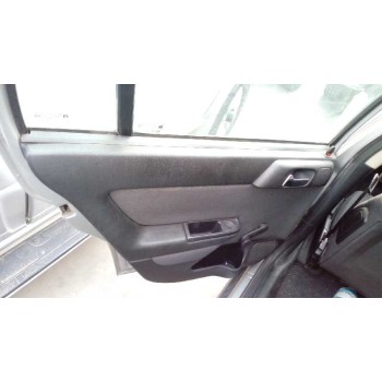 opel astra g berlina del año 2001