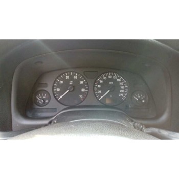 opel astra g berlina del año 2001