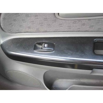 kia rio del año 2004