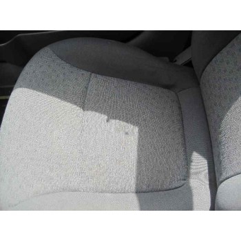 kia rio del año 2004