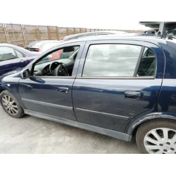 opel astra g berlina del año 2002