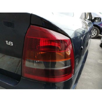 opel astra g berlina del año 2002