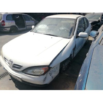 nissan primera berlina (p11) del año 2001