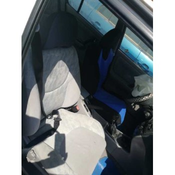 nissan primera berlina (p11) del año 2001