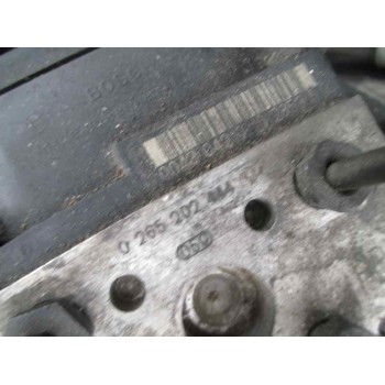 mercedes-benz clase s (w220) berlina del año 2004