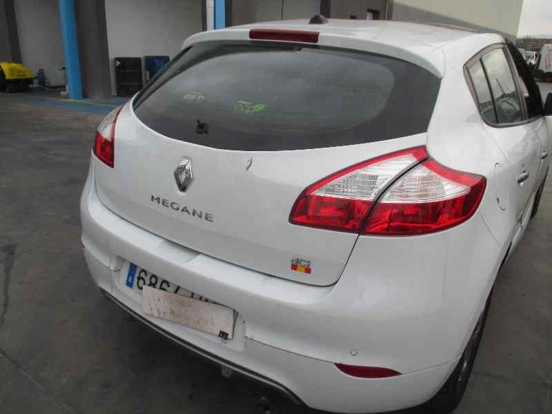 renault megane iii berlina 5 p del año 2014
