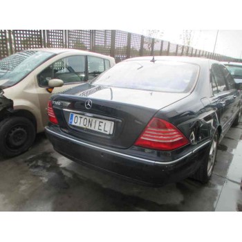 mercedes-benz clase s (w220) berlina del año 2004