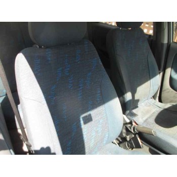 opel corsa c del año 2001