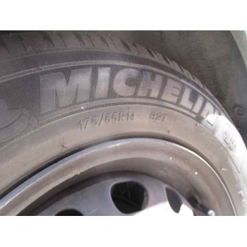 opel corsa c del año 2001