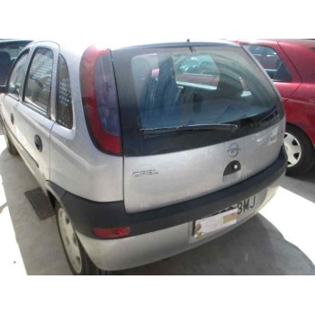 opel corsa c del año 2001