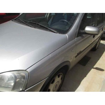 opel corsa c del año 2001