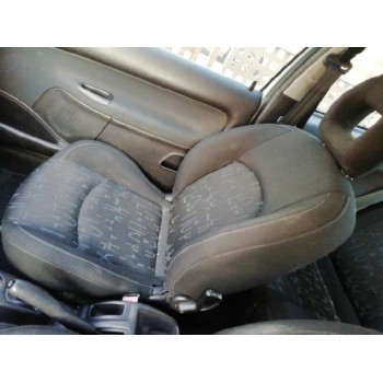 peugeot 206 berlina del año 2002