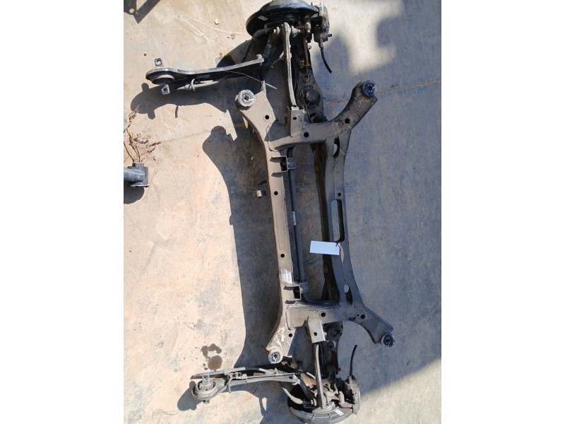 Recambio de puente trasero para hyundai tucson (tl, tle) 1.7 crdi referencia OEM IAM 55405D7000  55210d3050