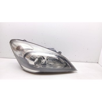 Recambio de faro derecho para kia cee´d sw (ed) 1.6 referencia OEM IAM 921021h  