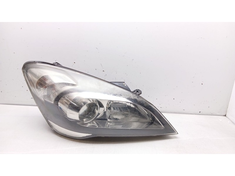 Recambio de faro derecho para kia cee´d sw (ed) 1.6 referencia OEM IAM 921021h  