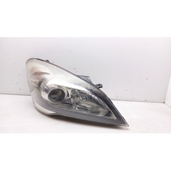 Recambio de faro derecho para kia cee´d sw (ed) 1.6 referencia OEM IAM 921021h  