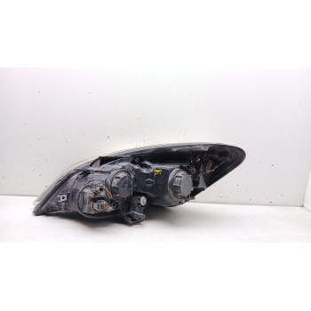 Recambio de faro derecho para kia cee´d sw (ed) 1.6 referencia OEM IAM 921021h  