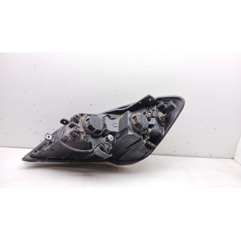 Recambio de faro derecho para kia cee´d sw (ed) 1.6 referencia OEM IAM 921021h  