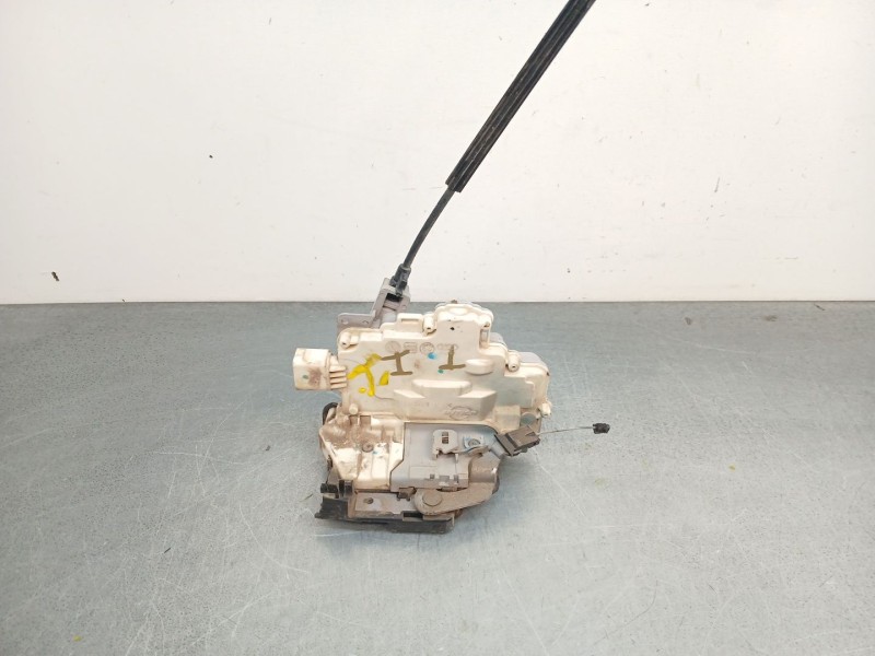 Recambio de cerradura puerta trasera izquierda para seat altea (5p1) 1.9 tdi referencia OEM IAM 7L0839015D  