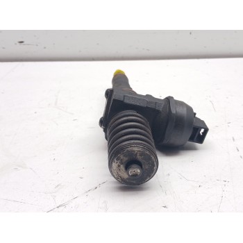 Recambio de inyector para volkswagen passat berlina (3b3) 1.9 tdi referencia OEM IAM 038130073al  