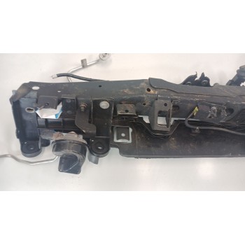 Recambio de travesaño superior para renault kadjar (ha_, hl_) 1.3 tce 140 referencia OEM IAM   