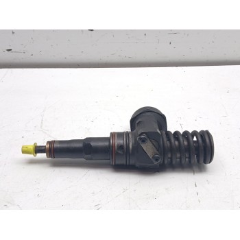 Recambio de inyector para volkswagen passat berlina (3b3) 1.9 tdi referencia OEM IAM 038130073al  