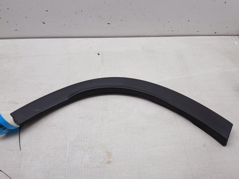 Recambio de aletin trasero derecho para omoda 5 referencia OEM IAM 609001179AB  