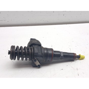 Recambio de inyector para volkswagen passat berlina (3b3) 1.9 tdi referencia OEM IAM 038130073al  