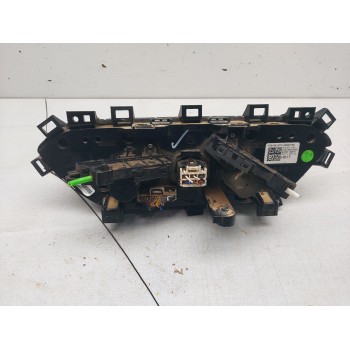 Recambio de mando calefaccion / aire acondicionado para hyundai i20 iii (bc3, bi3) 1.0 t-gdi referencia OEM IAM   