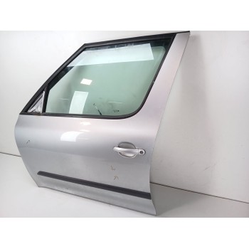 Recambio de puerta delantera izquierda para skoda yeti (5l) 2.0 tdi referencia OEM IAM 5L0831055  